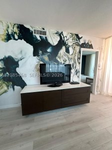 Comprar apartamento en Sole 2006