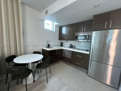 Comprar apartamento en Sole 2006