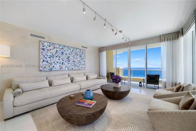 Comprar apartamento no Acqualina Resort & Spa 3406