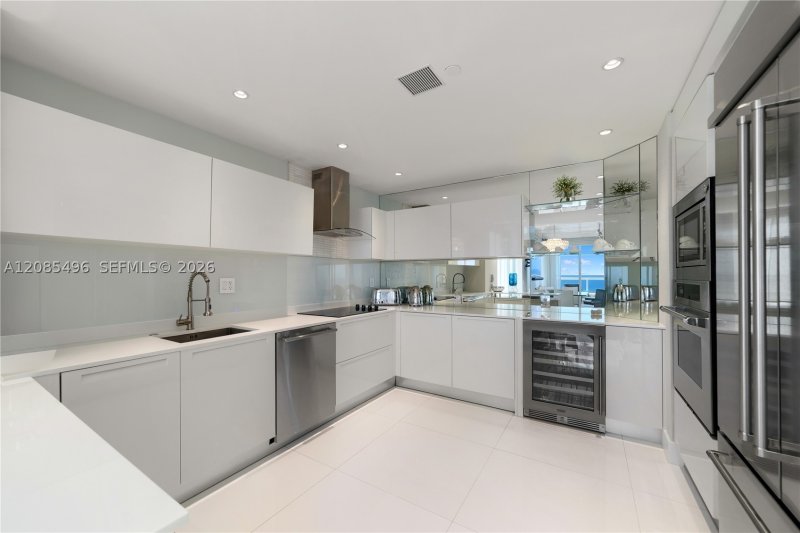 Condo for sale at Acqualina Resort & Spa 3406
