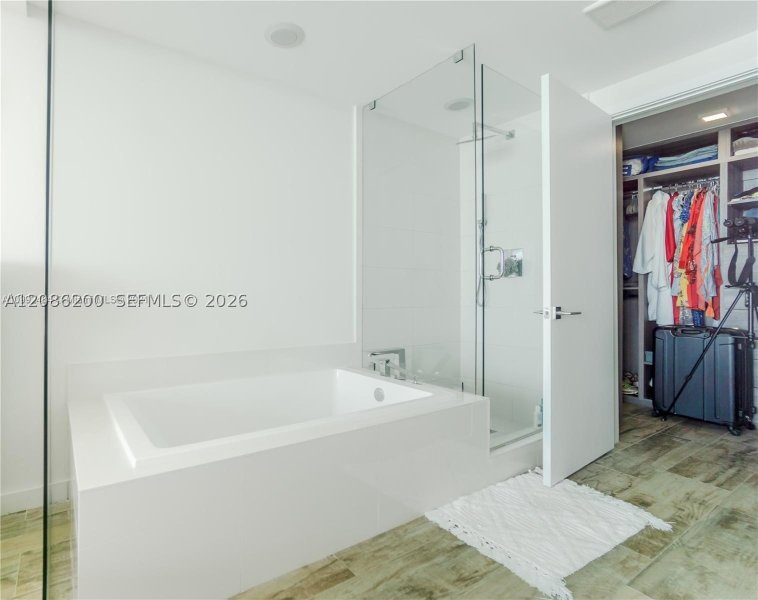 Property photo # 8