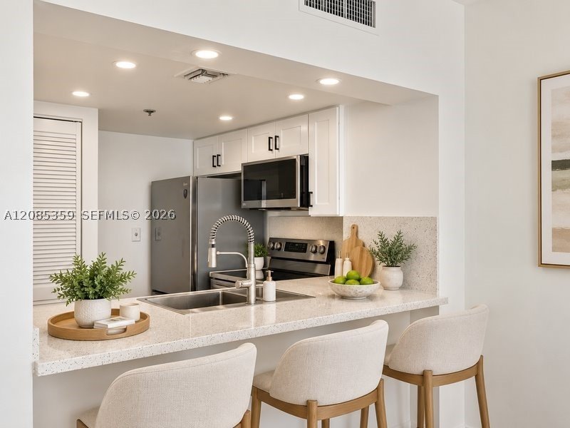 Apartment for rent at Brickell Key Two 1603