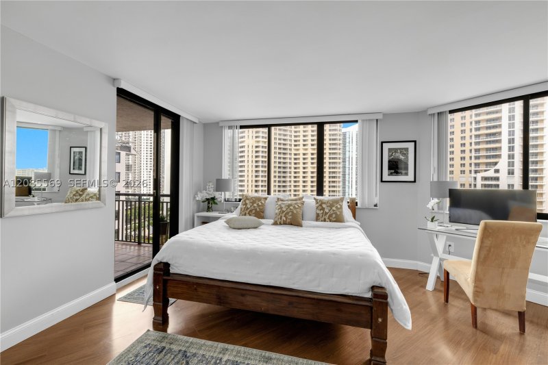 Property photo # 2