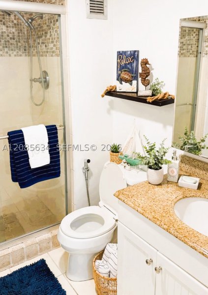 Apartment for rent at Waterside Towers 502