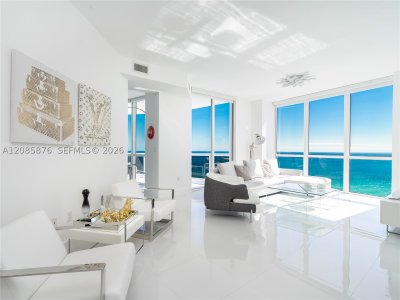 Trump Royale Apt #4709A