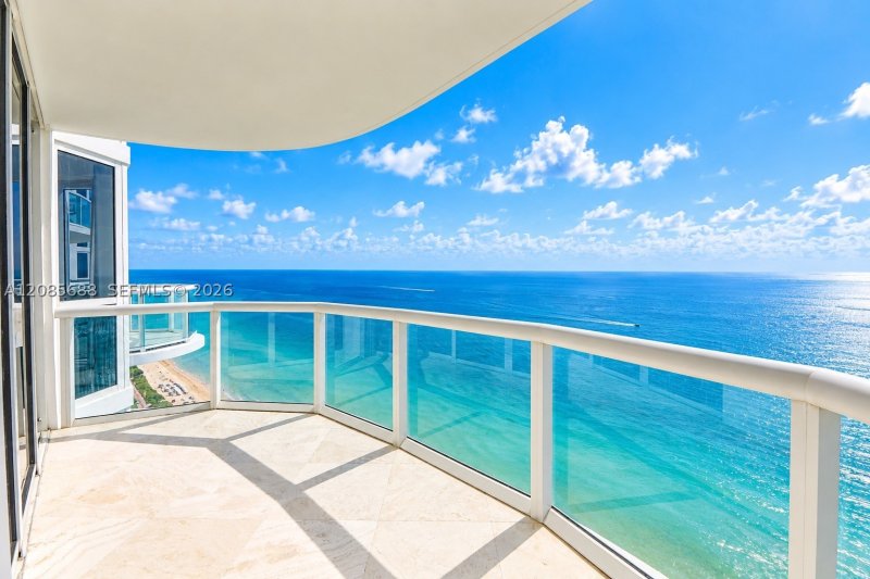 Apartment for rent at Akoya 3403