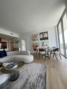 Comprar apartamento en Mr. C Residences Tigertail Tower 502