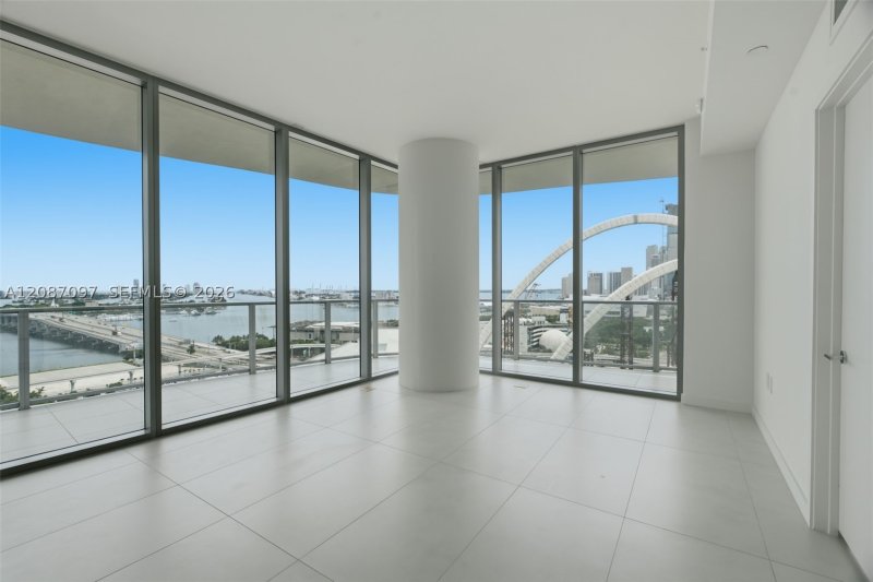 Comprar apartamento en Casa Bella 1801