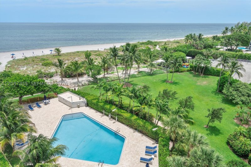 Alquiler de apartamento en Commodore Club East 807
