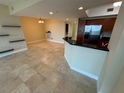 Comprar apartamento no One Fifty One at Biscayne 701