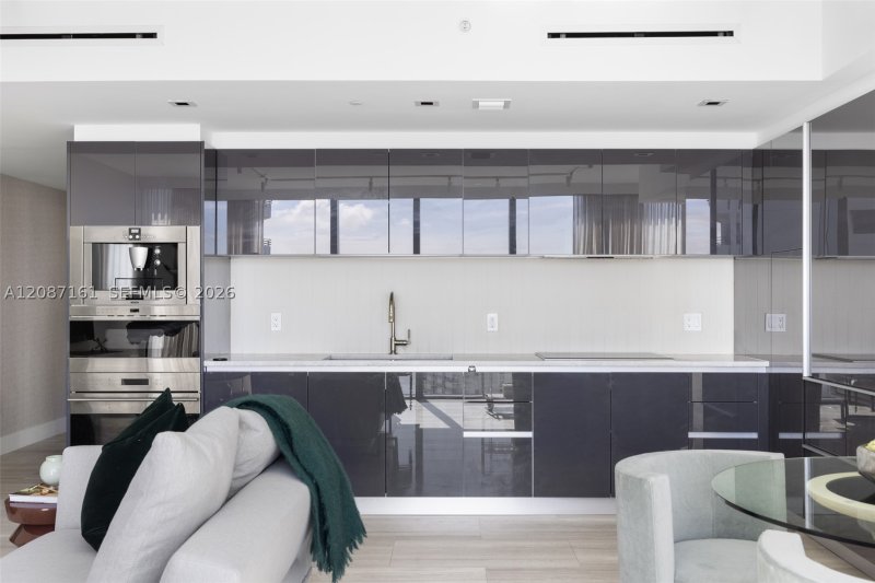 Condo for sale at Echo Brickell 1901