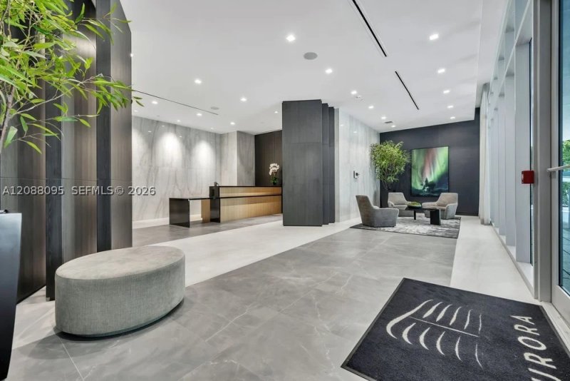 Condo for sale at Aurora 1003