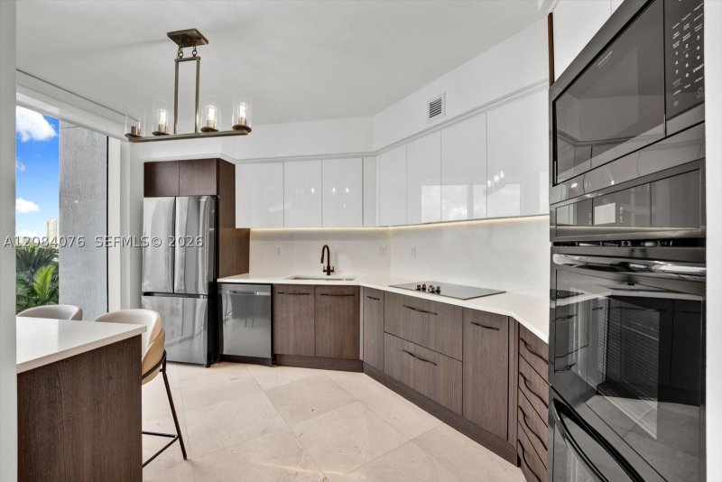 Comprar apartamento no Ocean Three 606