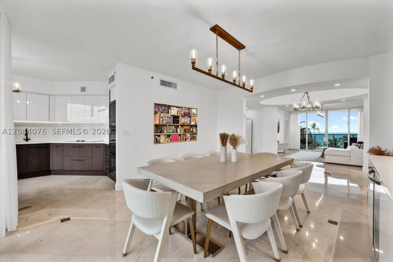 Comprar apartamento no Ocean Three 606
