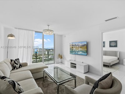 Comprar apartamento en Parque Towers at St. Tropez 4-2506