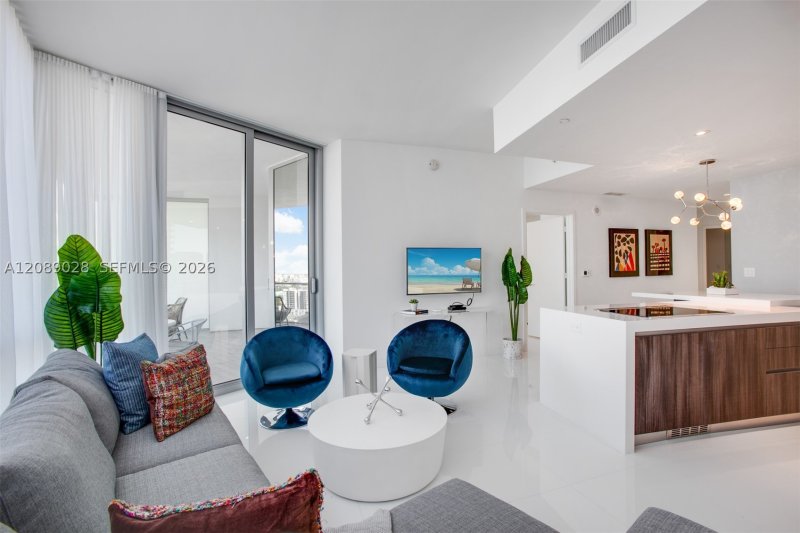 Property photo # 4
