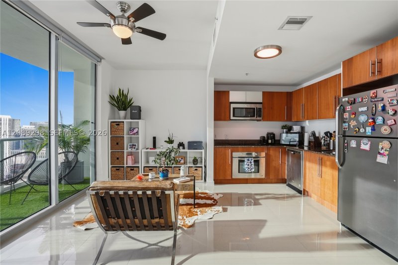 Comprar apartamento en Aston Martin Residences T-3509