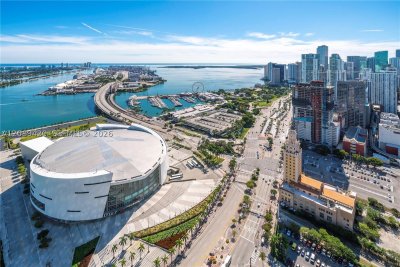 Aluguel de apartamento no Marina Blue 3302