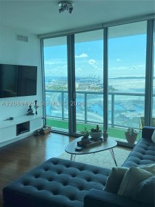Aluguel de apartamento no Marina Blue 3302