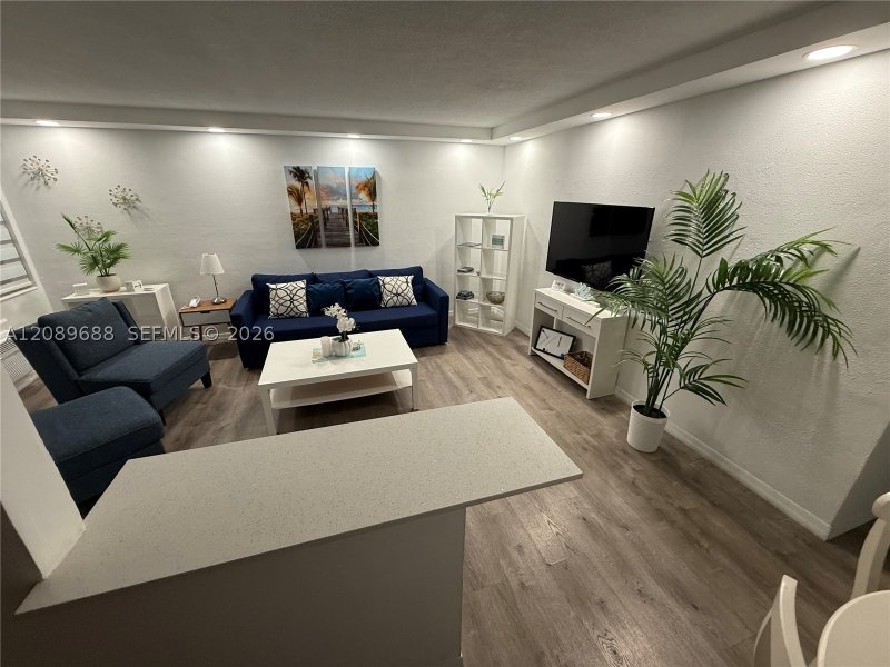 Comprar apartamento en Bayshore Yacht Tennis Club 616