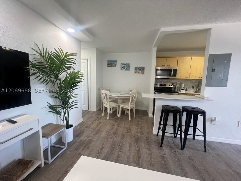 Comprar apartamento en Bayshore Yacht Tennis Club 616