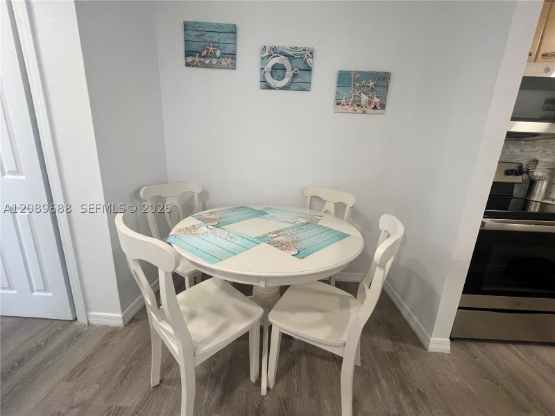 Comprar apartamento en Bayshore Yacht Tennis Club 616