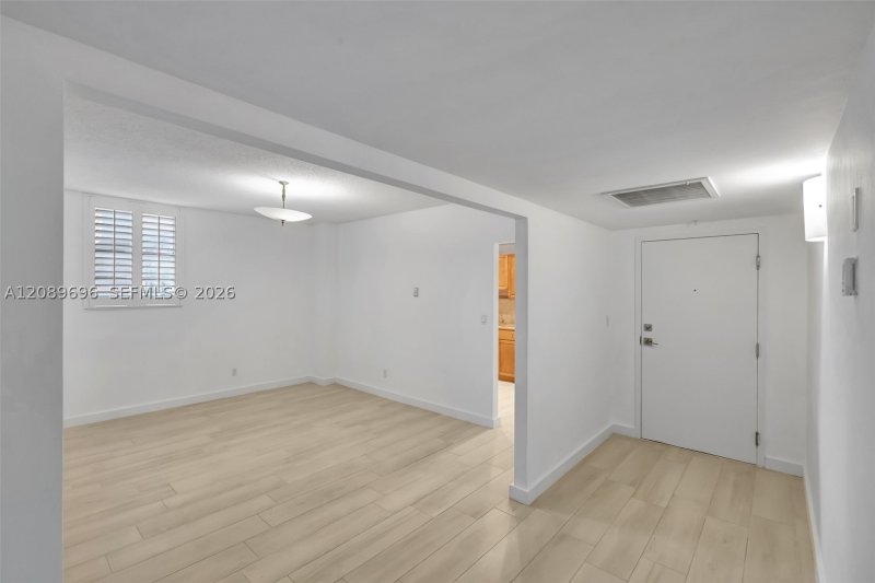 Comprar apartamento en Gables Waterway Towers 327