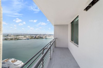 One Miami West Tower Apt #2904