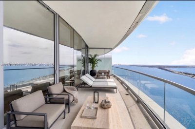 Una Residences at Brickell Apt #2602