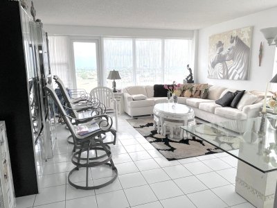Comprar apartamento no Coral Ridge Towers North 1015