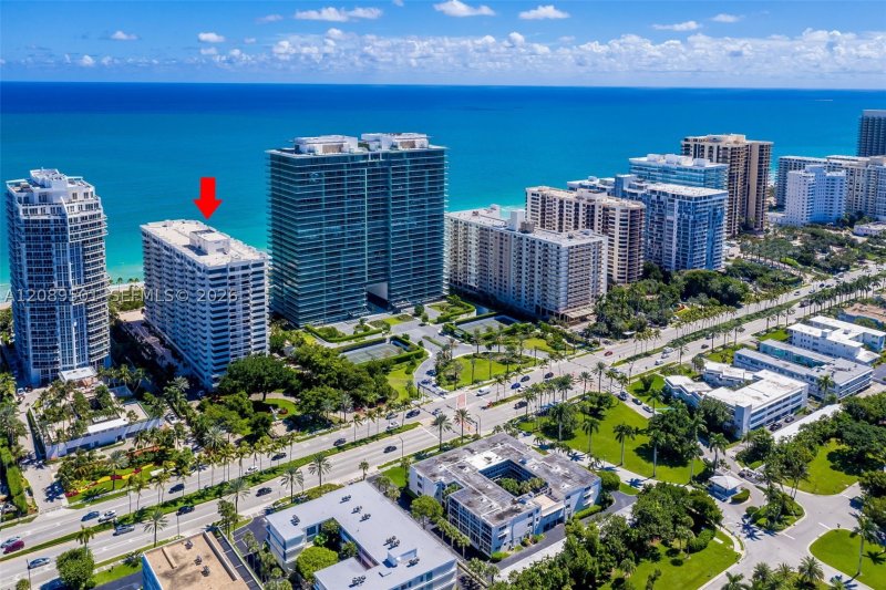 Condo for sale at Kenilworth 1704