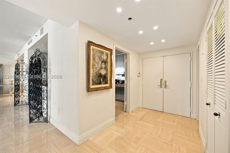 Condo for sale at Kenilworth 1704