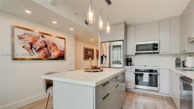 Comprar apartamento no Brickell on the River South 2212