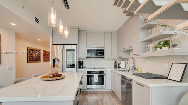 Comprar apartamento en Brickell on the River South 2212