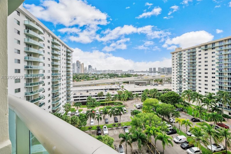 Comprar apartamento no Ocean View 1023
