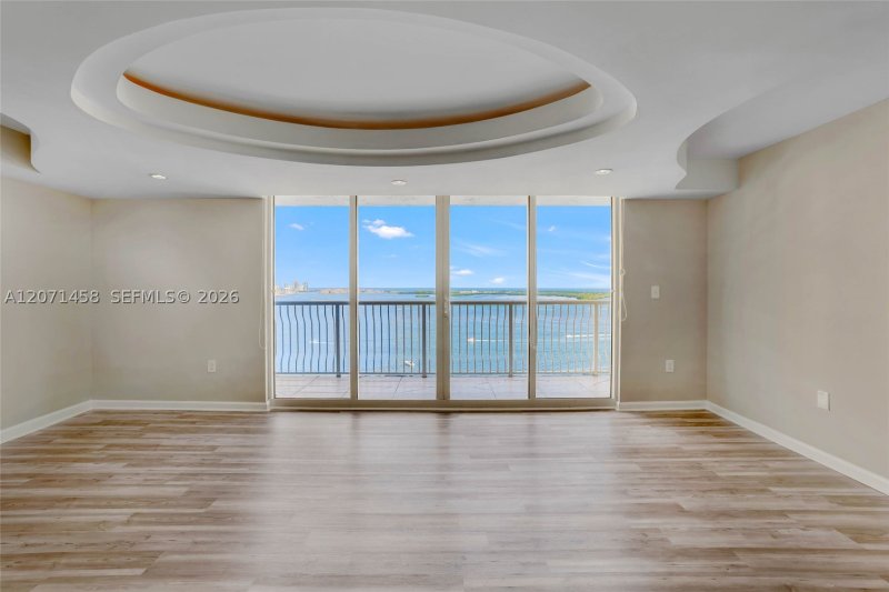 Condo for sale at The Club At Brickell Bay 3001