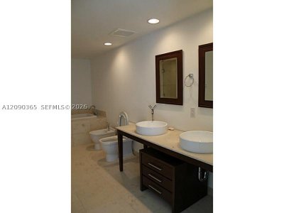 Comprar apartamento no Icon Brickell Tower I 3002