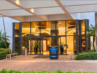 Alquiler de apartamento en Parc Central South 608