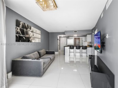 Comprar apartamento no Trump Royale 5303