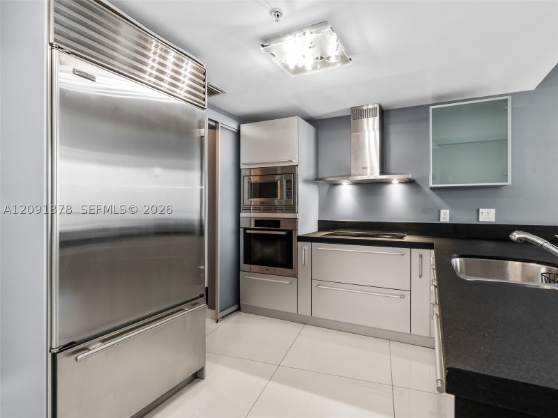 Condo for sale at Trump Royale 5303