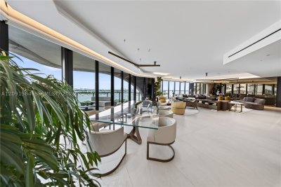 Comprar apartamento en One Thousand Museum 2202