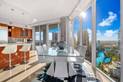 Comprar apartamento en Las Olas River House 2702