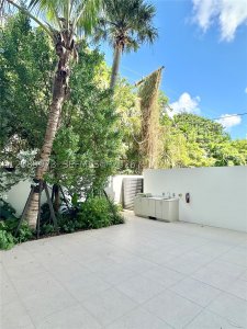 Aluguel de apartamento no 2200 Brickell GV02