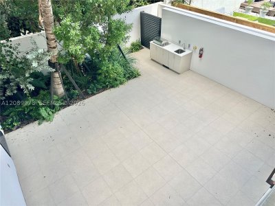 Aluguel de apartamento no 2200 Brickell GV02
