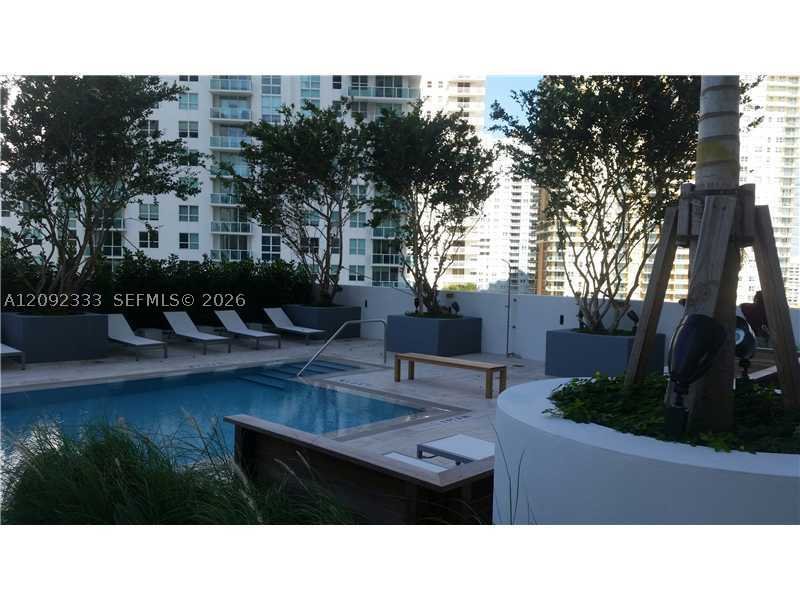 Property photo # 6