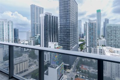 Aluguel de apartamento no Brickell Heights East 3105
