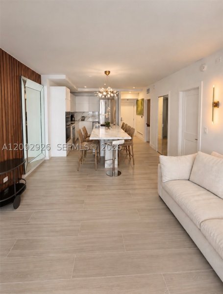 Condo for sale at Roney Palace 1019