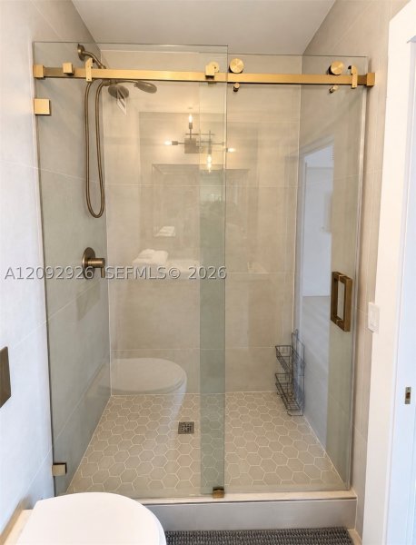 Condo for sale at Roney Palace 1019