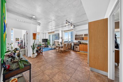 Aluguel de apartamento no Uptown Lofts 1009