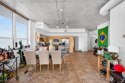 Aluguel de apartamento no Uptown Lofts 1009